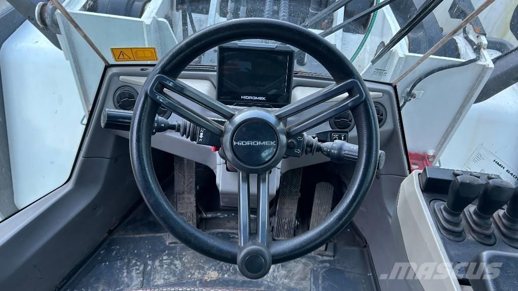 Hidromek HMK 640 WL Raddozer