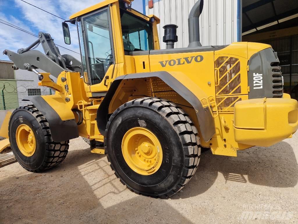 Volvo L 120 F Radlader