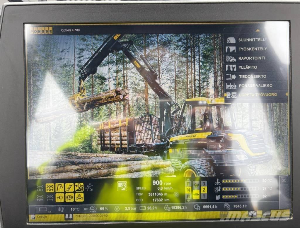 Ponsse BUFFALO AF 8W Forwarder