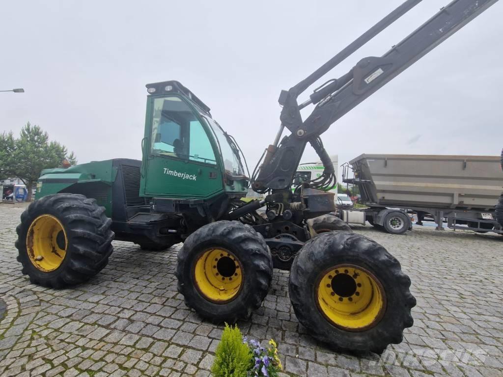 Timberjack 1270B Harvester
