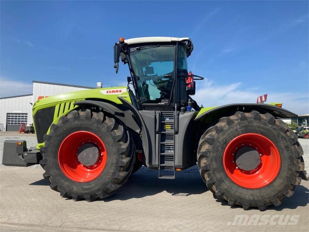 CLAAS XERION 5000 Traktoren