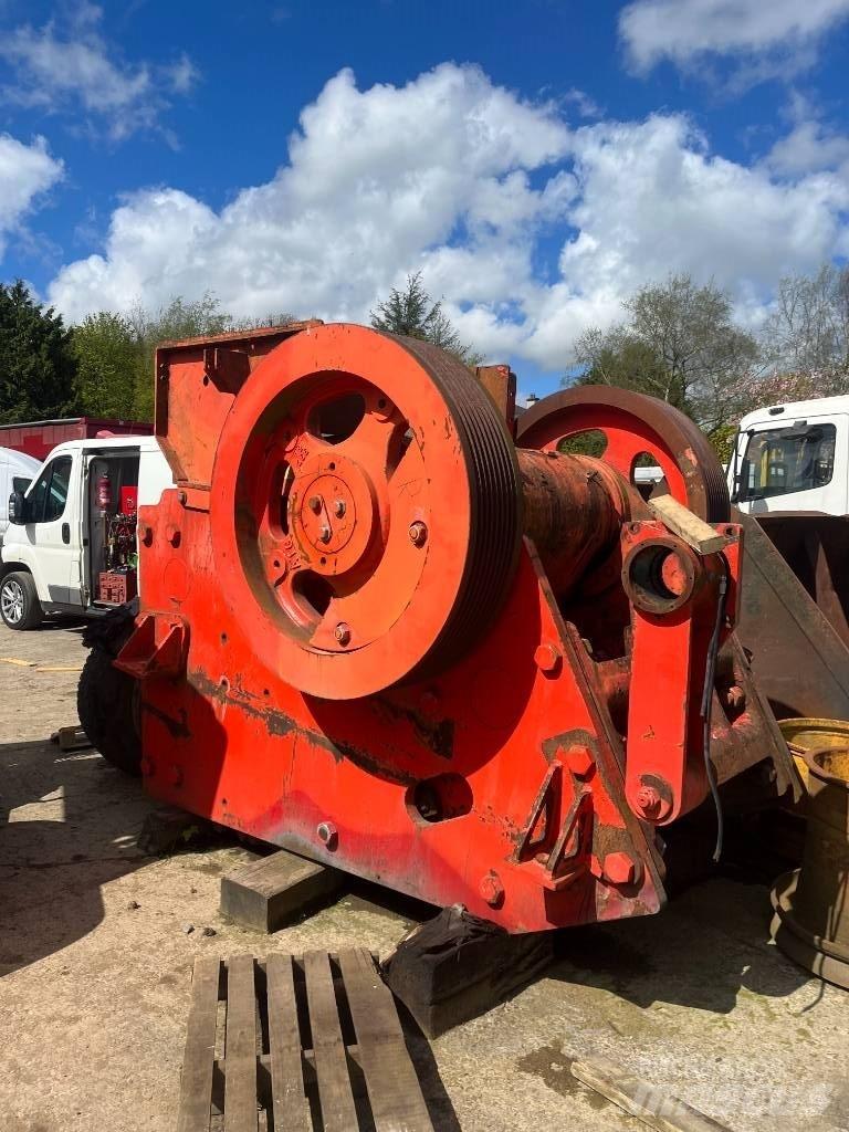 Sandvik QJ 341 Mobile Brecher
