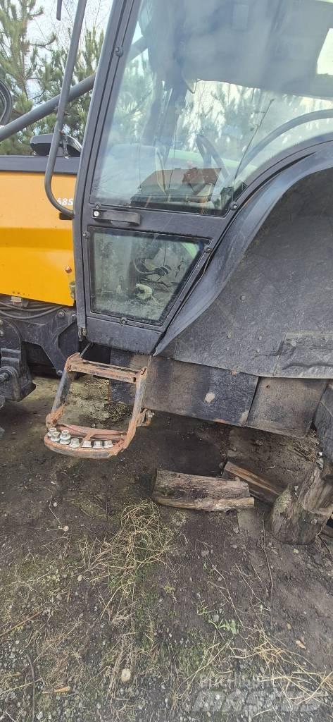 Valtra 6850 Traktoren