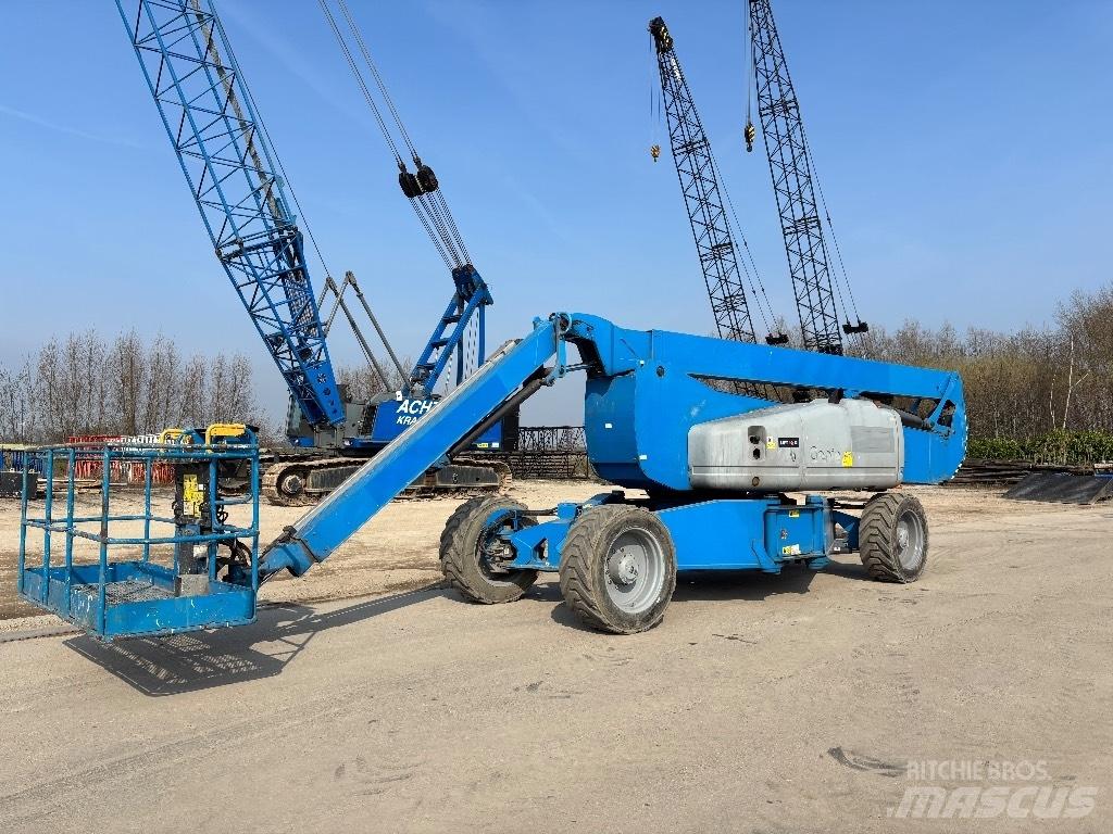 Genie Z 135/70 Gelenkteleskoparbeitsbühnen