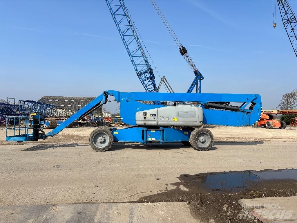 Genie Z 135/70 Gelenkteleskoparbeitsbühnen