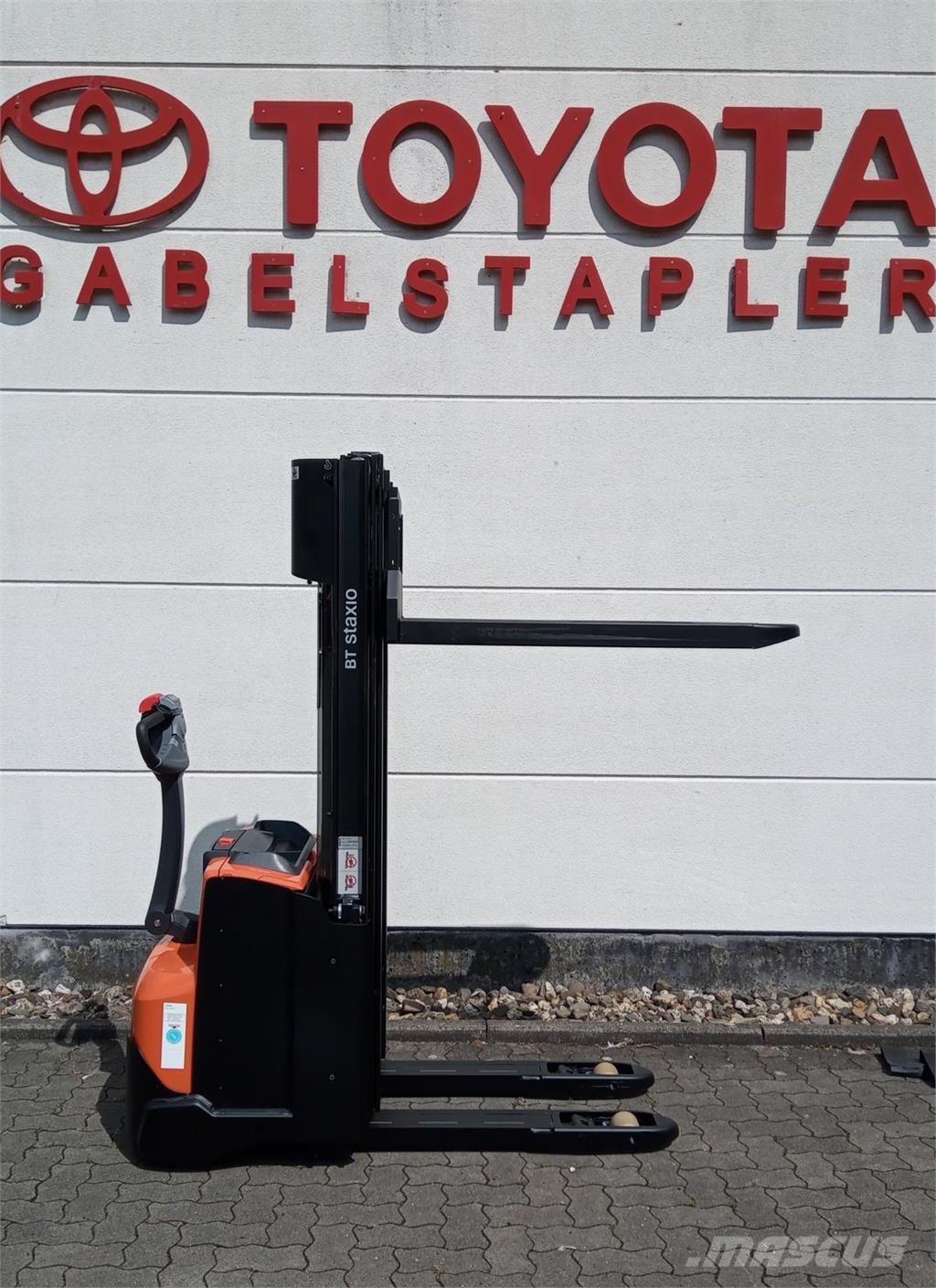 Toyota SWE140L Selbstfahrstapler