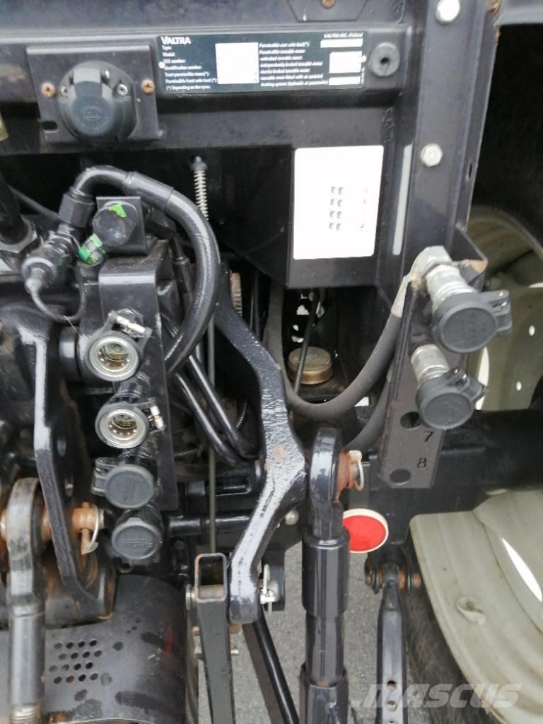 Valtra A 95 Traktoren
