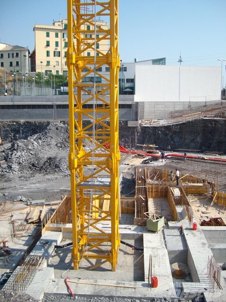 FM GRU TCK 2560 Turmdrehkrane