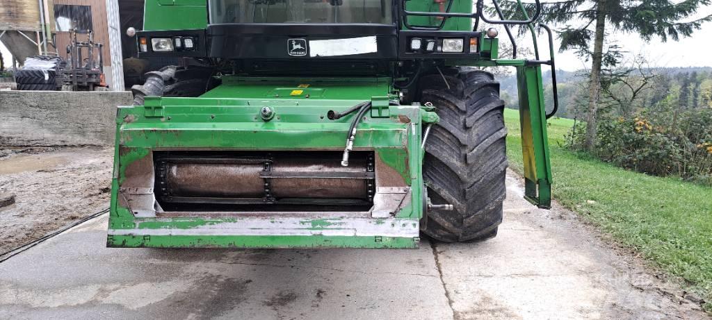 John Deere 2056HM Mähdrescher