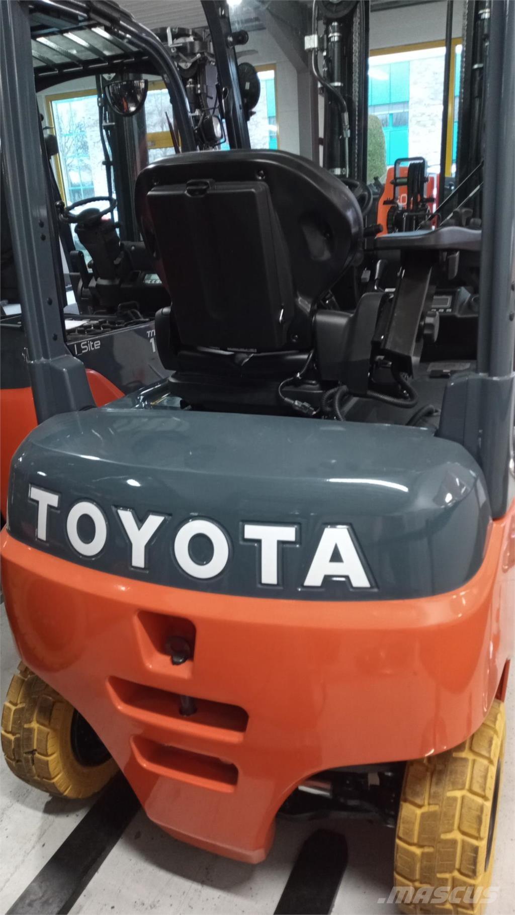 Toyota 8FBMK20T Elektro Stapler