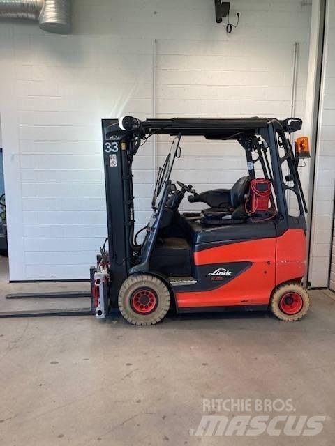 Linde E25/600RH/387 Elektro Stapler