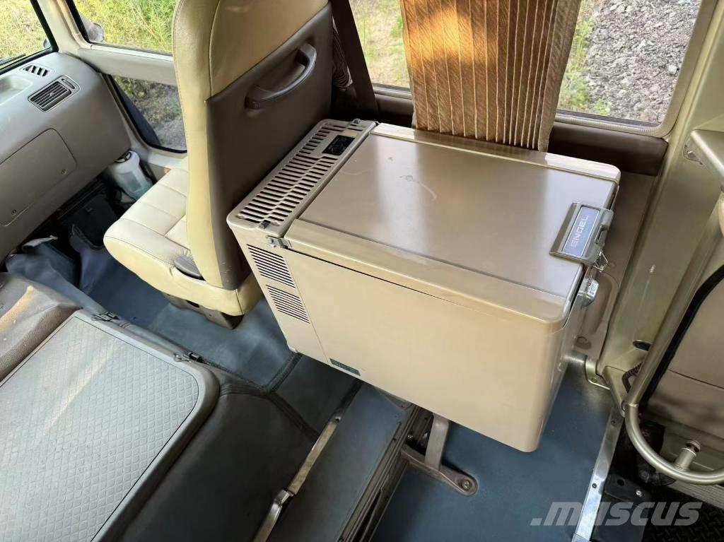 Toyota Coaster Bus Minibusse