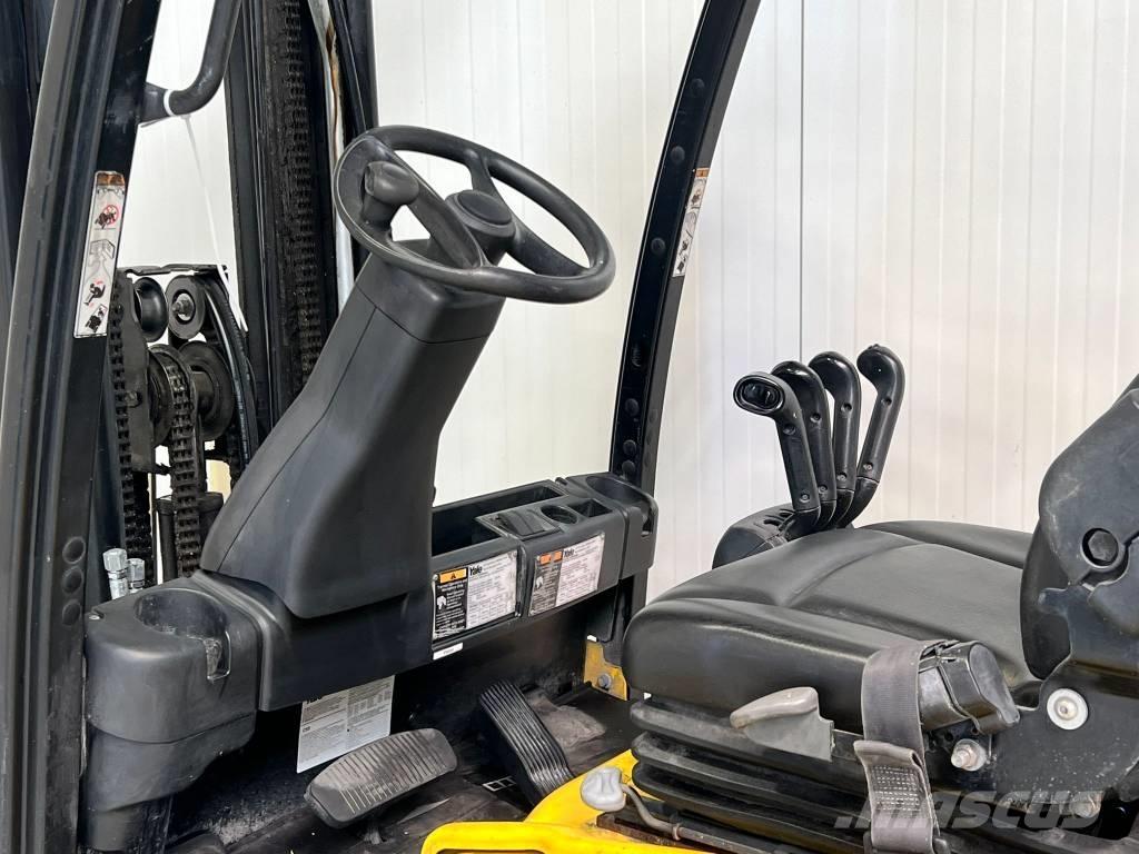 Yale ERP30VL Elektro Stapler