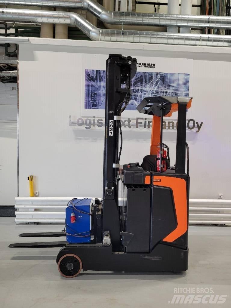 Rocla HSF16 Schubmaststapler