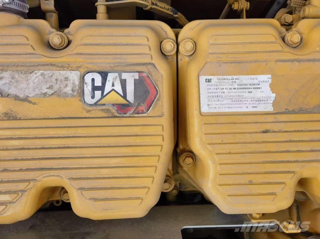 CAT 374 Raupenbagger