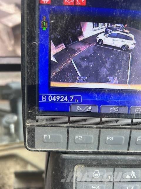 Komatsu PW 98 MR Mobilbagger