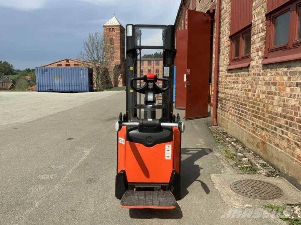 BT SPE 120 L Selbstfahrstapler