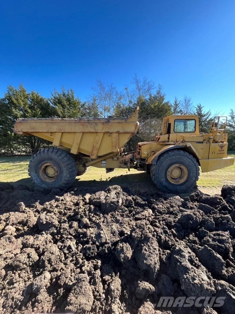 CAT D 30 D Dumper - Knickgelenk