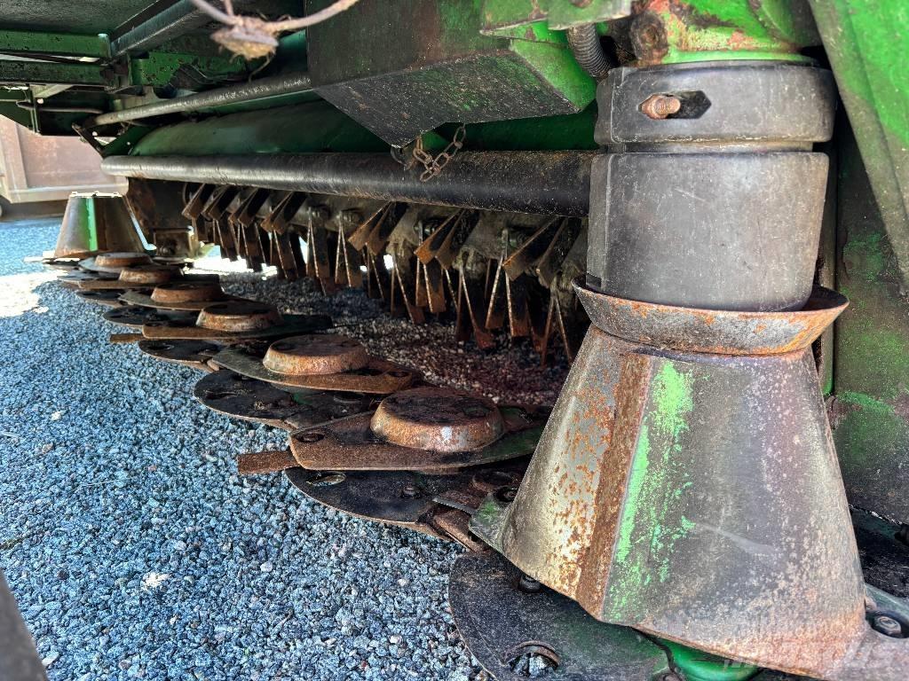John Deere 131 Mähwerke