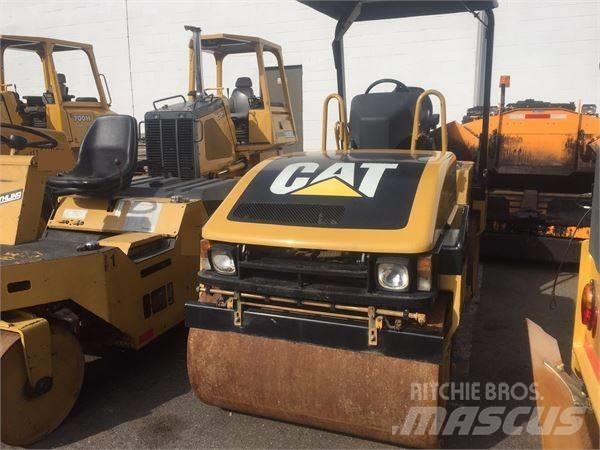 CAT CB 334 D Tandemwalzen