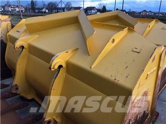 Komatsu WA470-8 Radlader