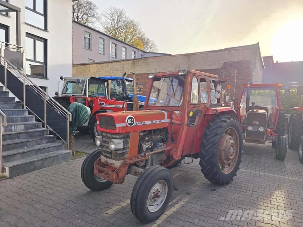 Massey Ferguson 165 Traktoren