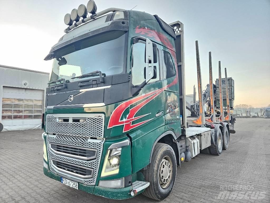 Volvo FH 16 Holzfahrzeuge