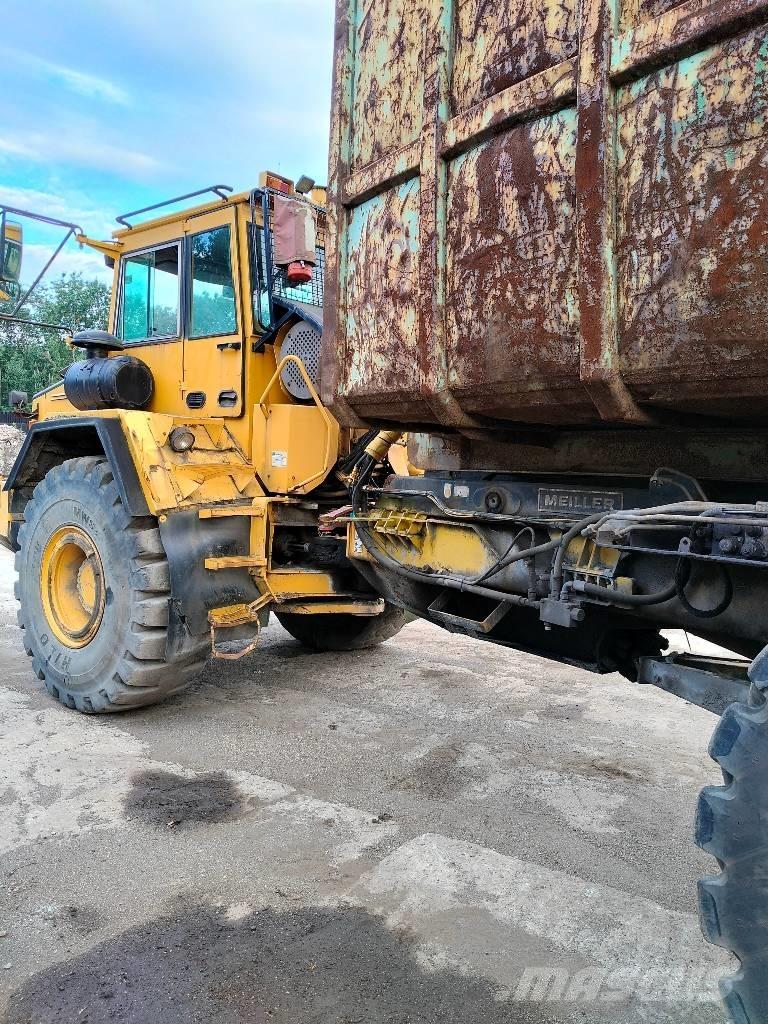 Volvo A 30 Dumper - Knickgelenk