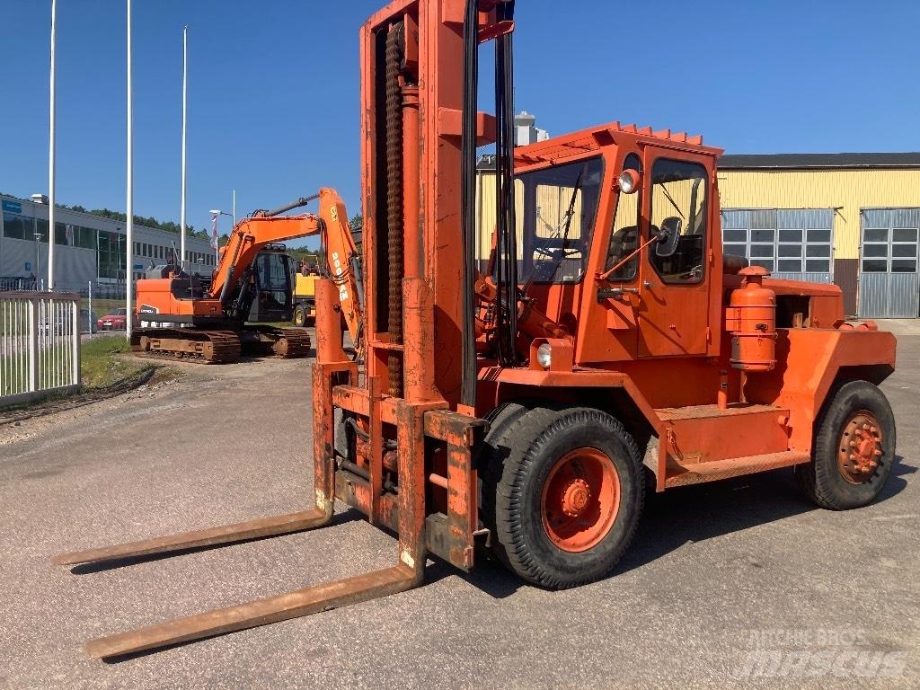 Ljungby 12 ton Diesel Stapler