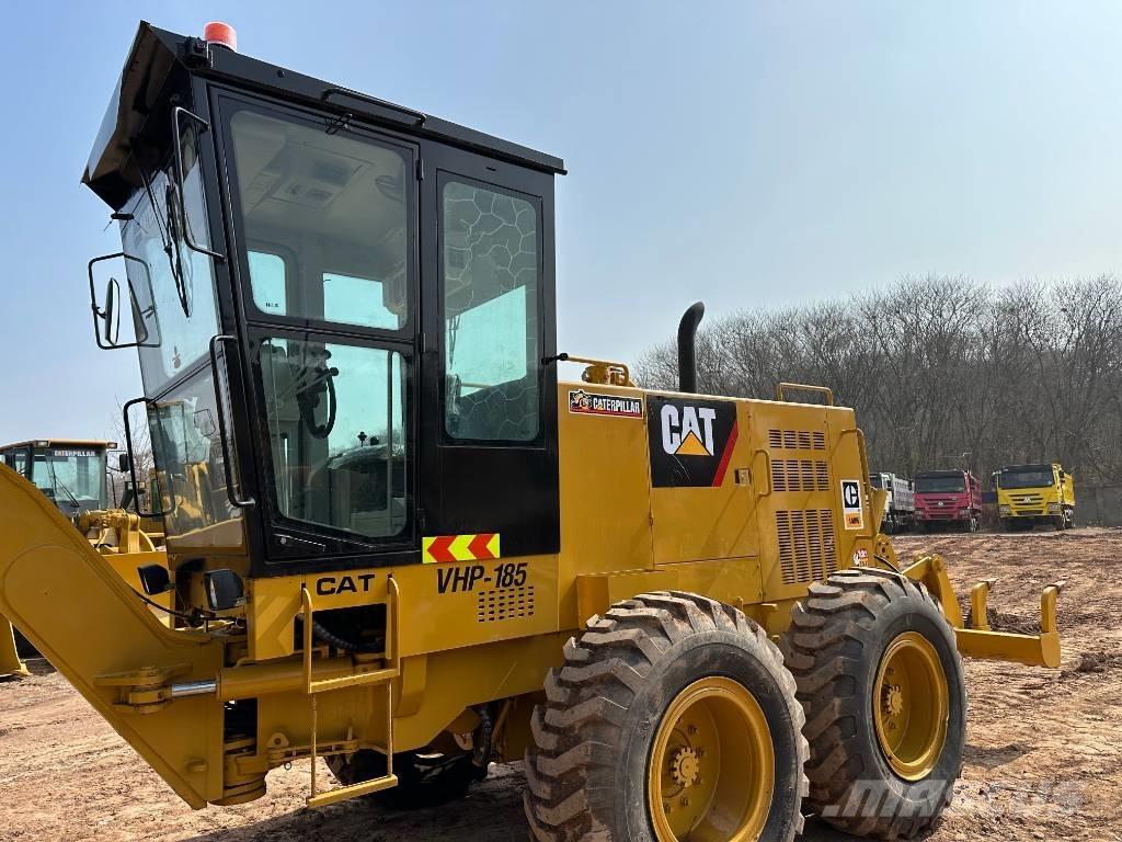 CAT 140H Grader