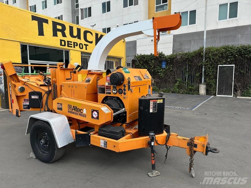 Altec CFD 1217 Holzabfallanhänger