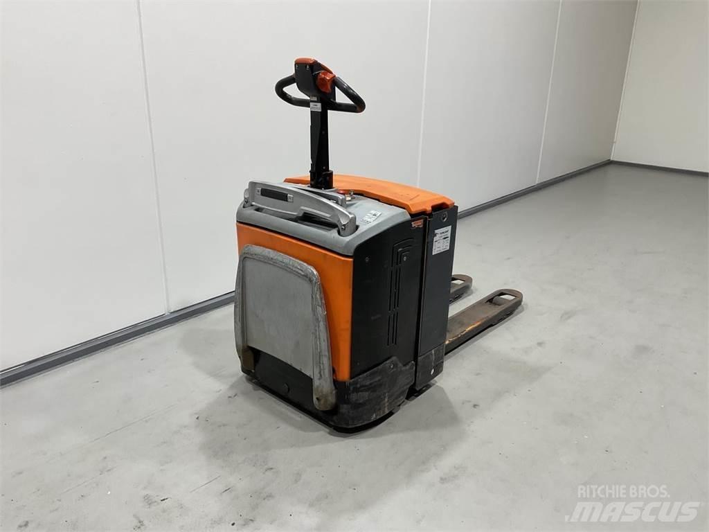 Rocla TP20AC Gabelstapler mit Fahrerstand