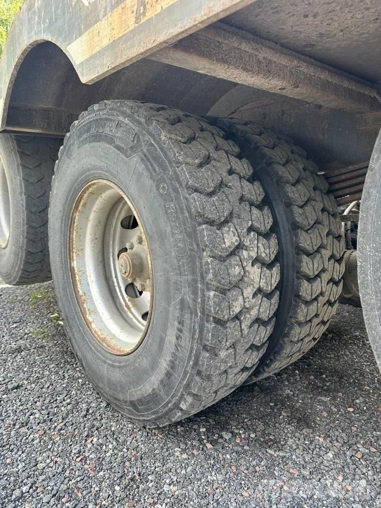 Sisu E11 Forsttransportfahrzeuge