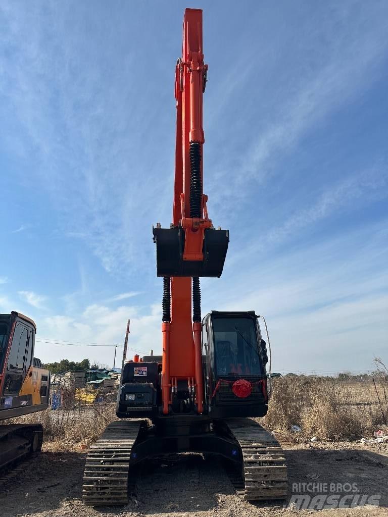 Hitachi ZX 200 Raupenbagger