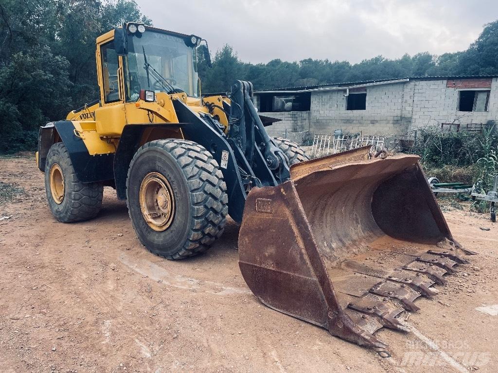 Volvo L120E Radlader