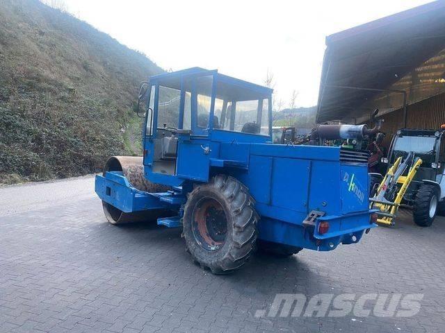 Hamm 2301-9 Walzenzüge