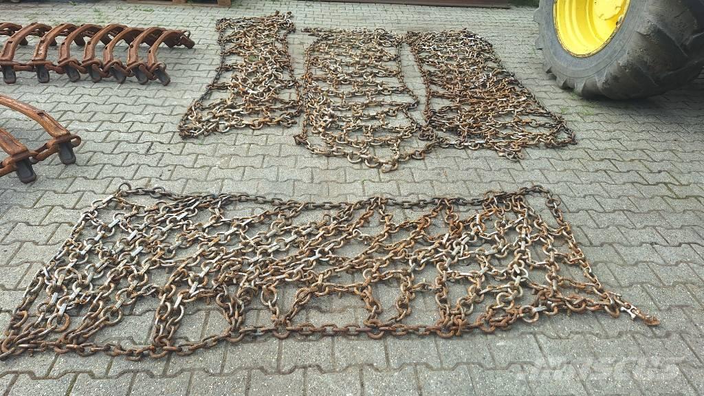 Pewag Wielketting Fahrwerke / Gummiketten