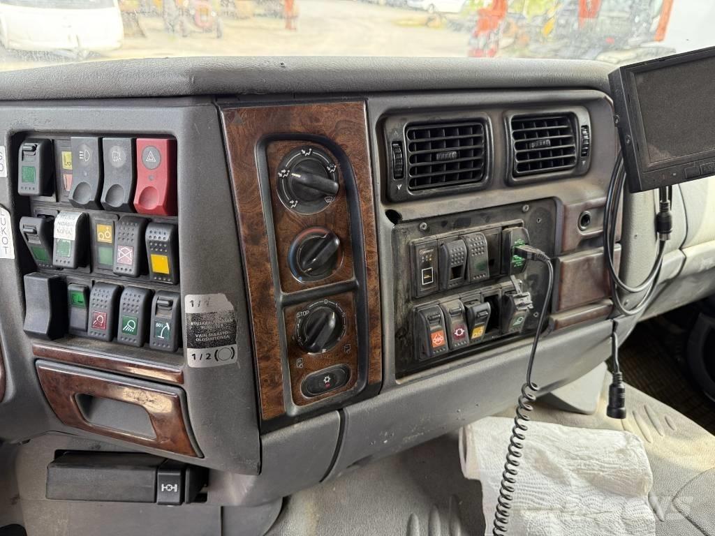 Sisu E12M Absetzkipper