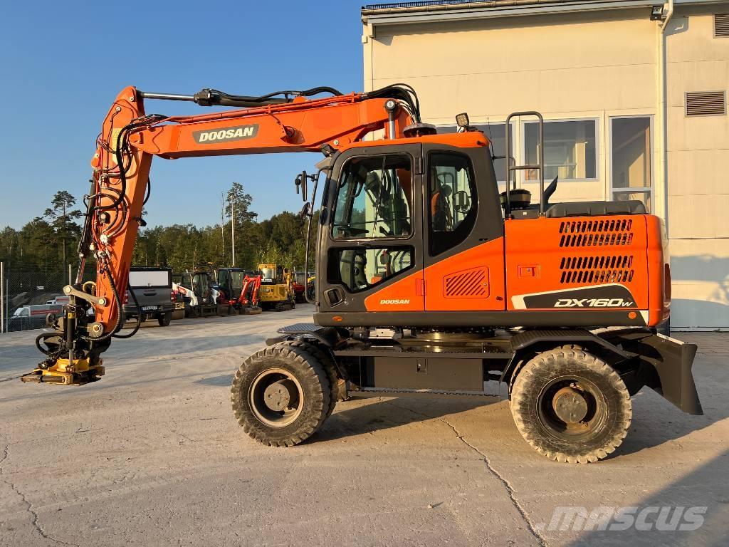 Doosan DX160W-5 Mobilbagger