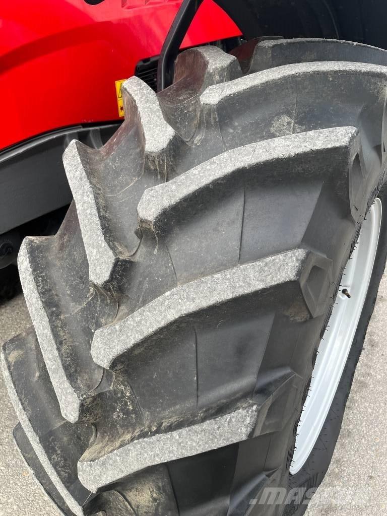 Massey Ferguson 7718 Traktoren