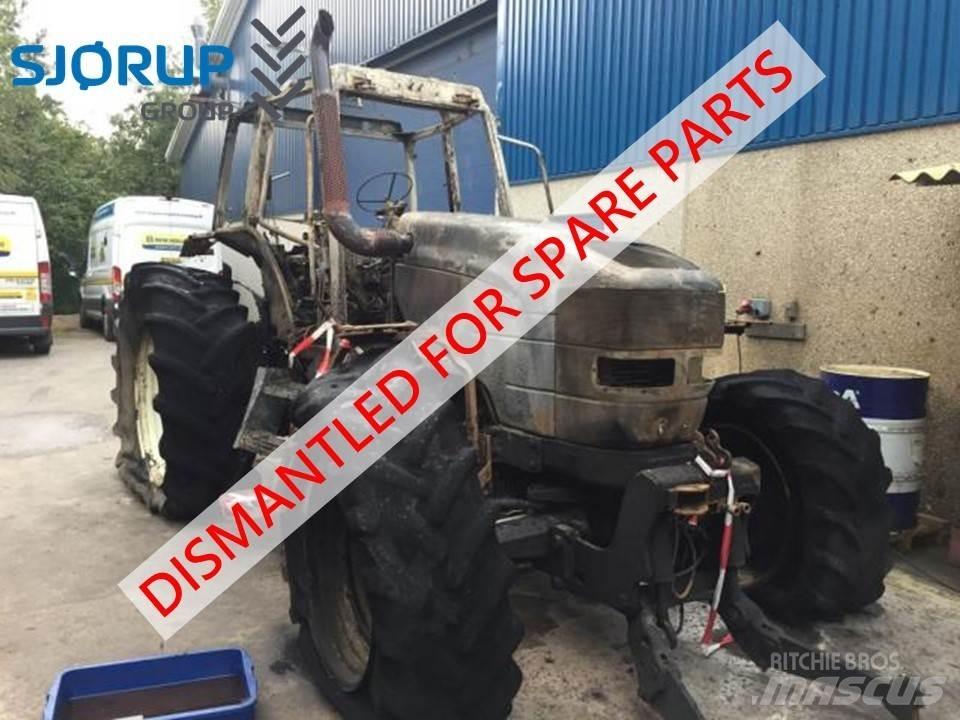 New Holland TM175 Traktoren