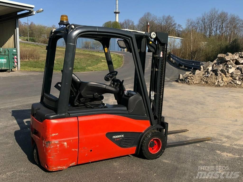 Linde E 20 L-02 Elektro Stapler