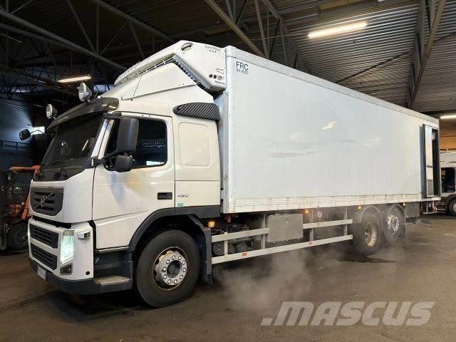 Volvo FM13 6x2 Kastenaufbau