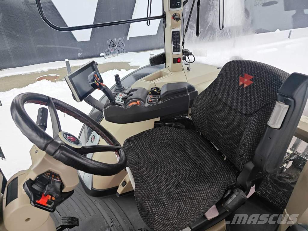 Massey Ferguson 8740 Traktoren