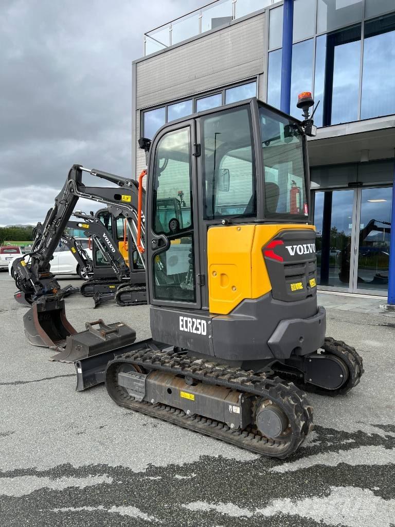 Volvo ECR 25 D Minibagger < 7t