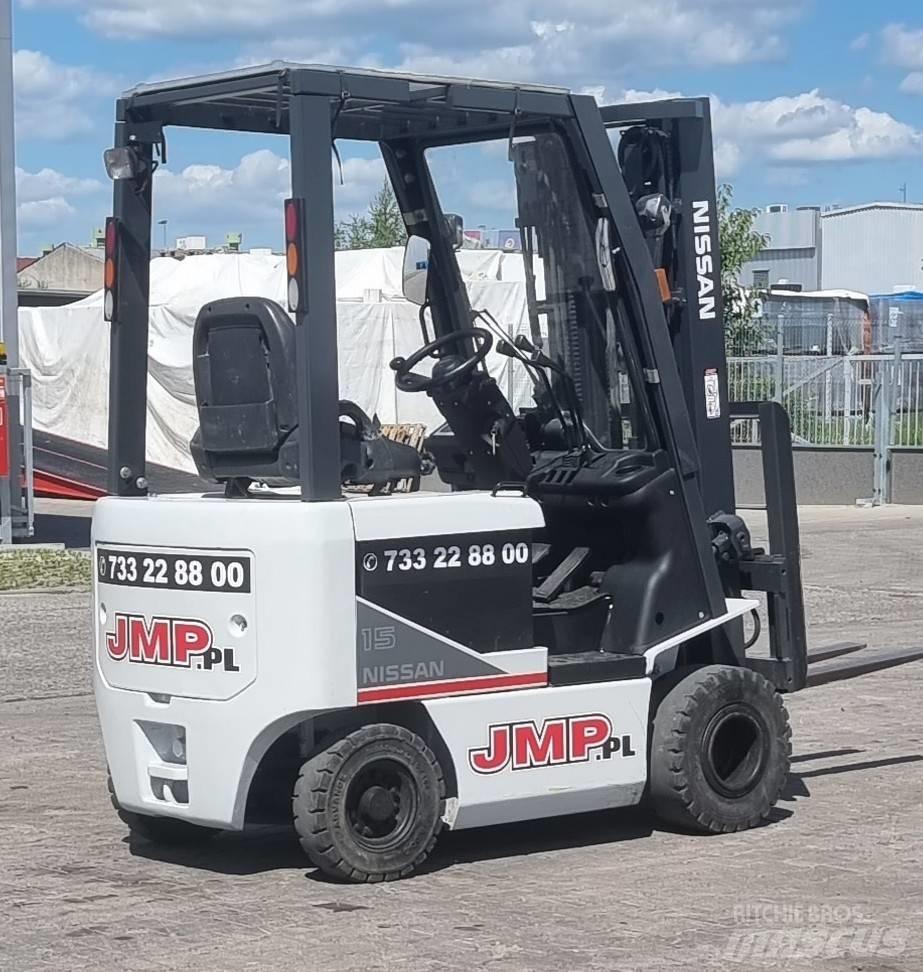 Nissan K1B1L15 Elektro Stapler
