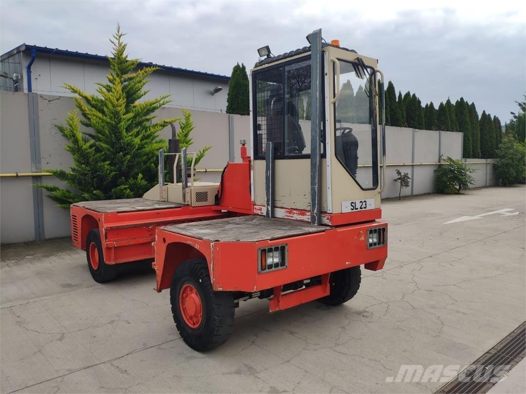 Terex SF50U Seitenstapler