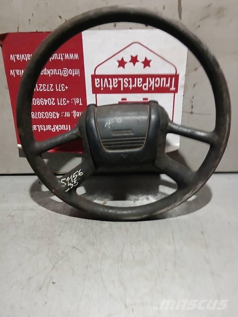 Scania 144    1327026 Kabinen