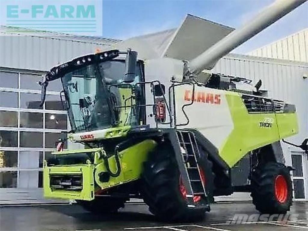 CLAAS trion 730 Mähdrescher