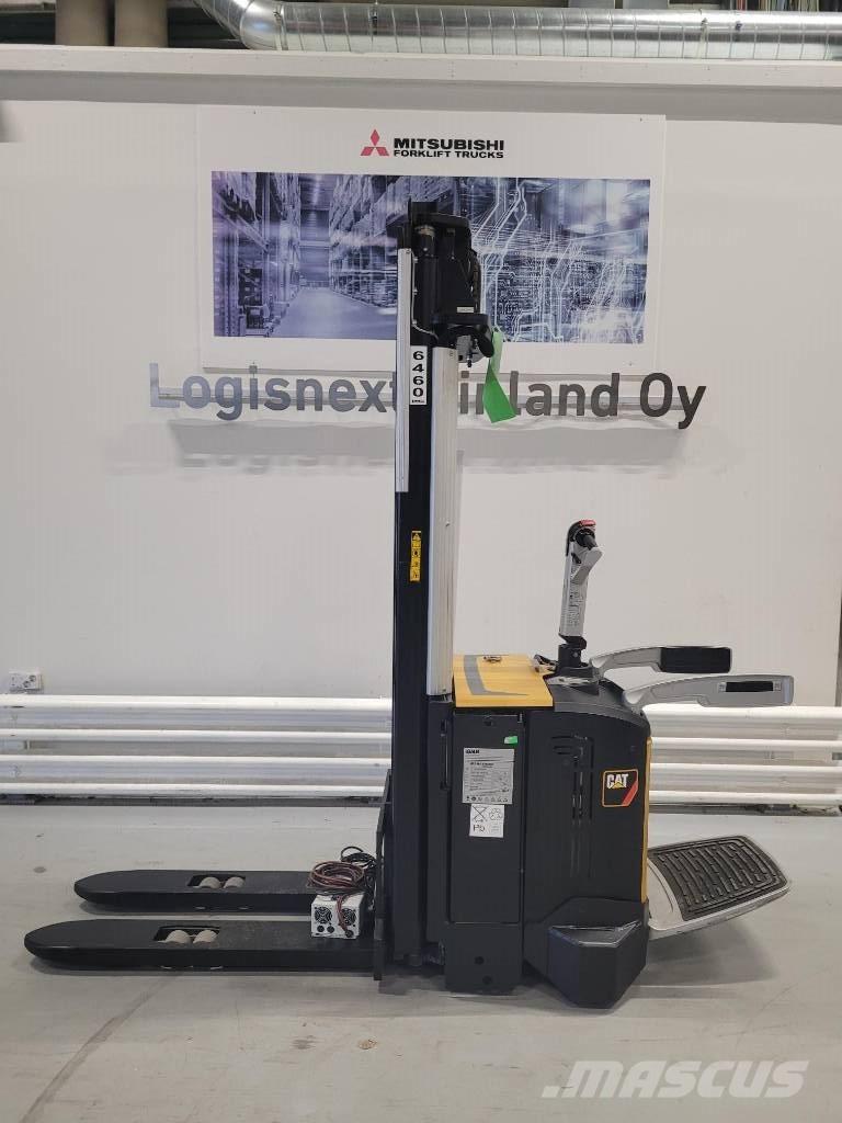 CAT NSV 16N Selbstfahrstapler